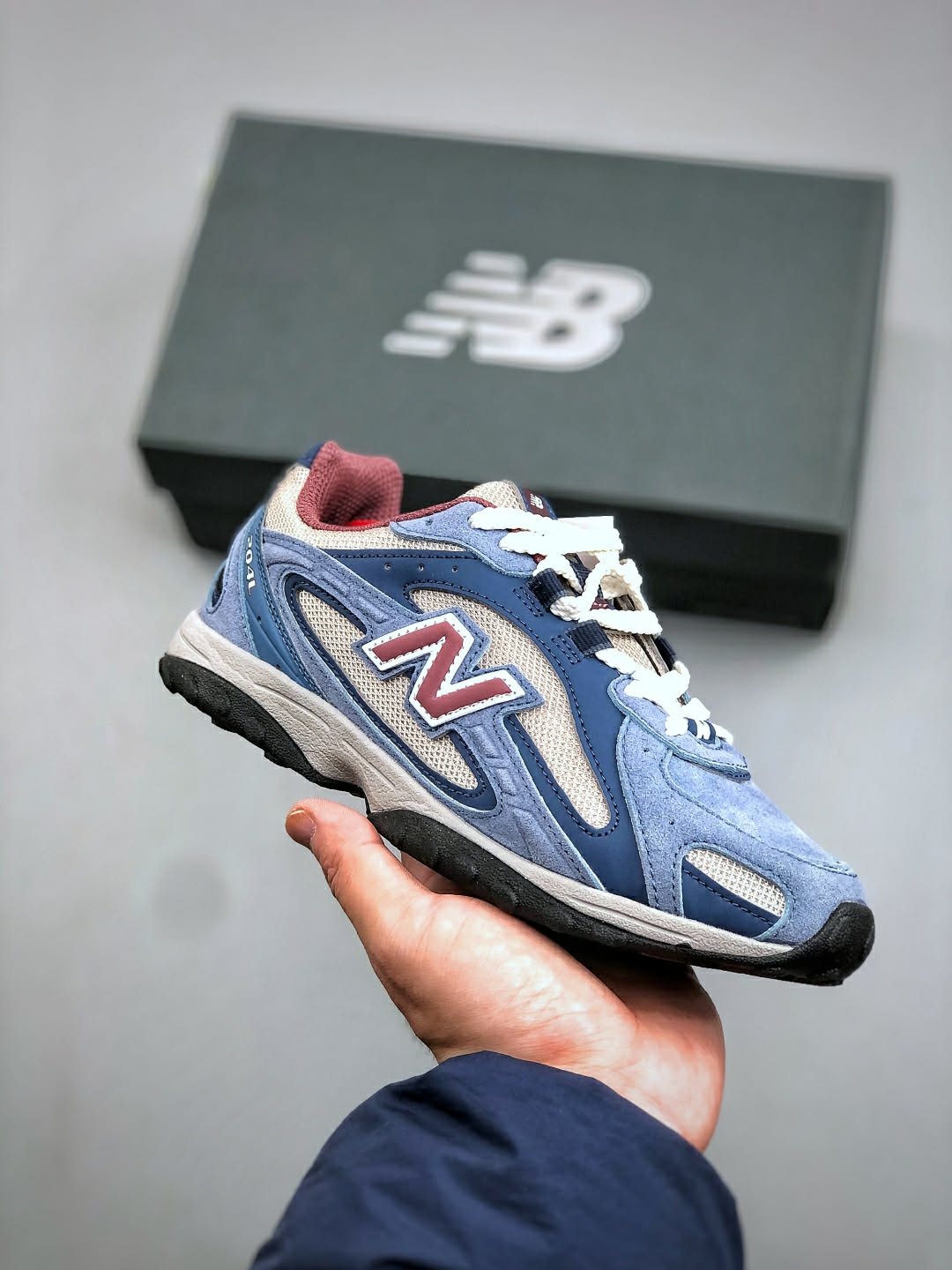 New Balance 9060
