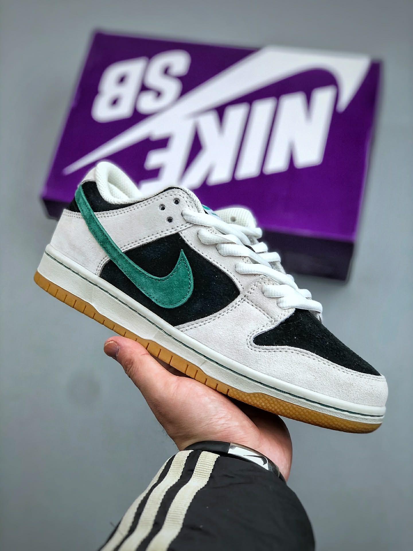 Nike SB Dunk Low