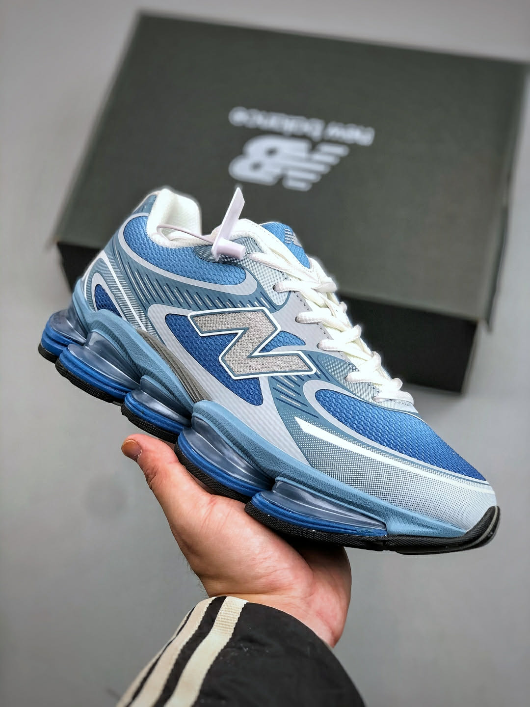 New Balance 9060 Blue / Sky Blue